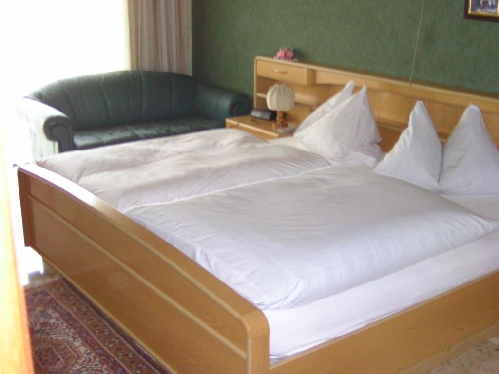 Hotel Zur Guten Quelle Selters  Værelse billede